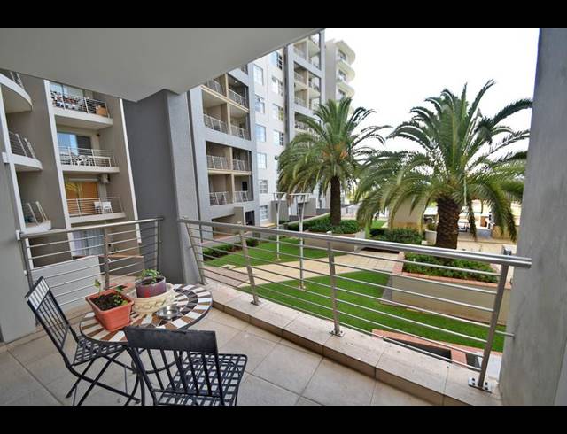 2 BEDROOM PROPERTY TO RENT IN SANDHURST